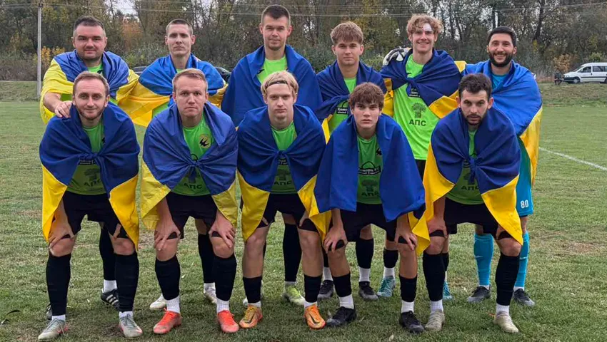 «Сокіл» у великоберезовицькому дербі виборов історичну бронзу