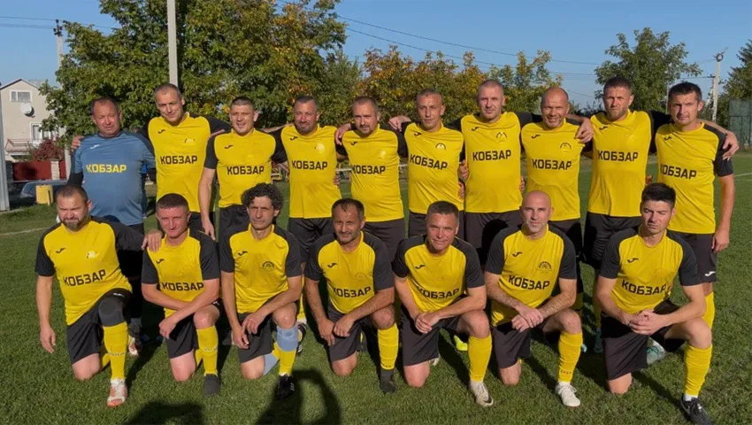 За крок до фіналу: відбулися перші півфінальні матчі ветеранського Кубка Тернопільщини